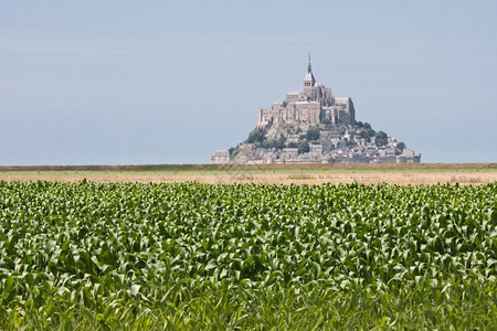 法国诺曼底的圣米歇尔图片