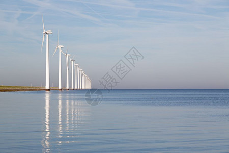 宁海中的荷兰离岸风力涡轮机图片