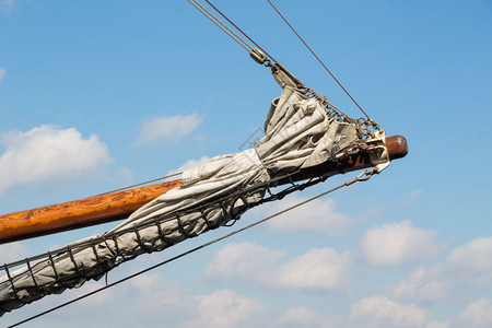 一艘历史帆船的鲍斯普里特图片
