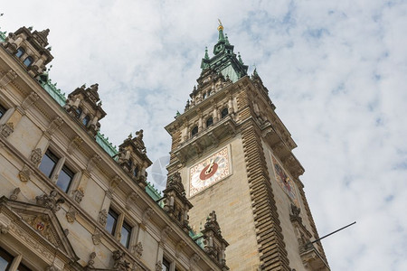 德国汉堡前视历史市政厅图片