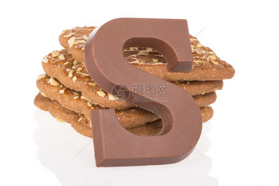 香饼加巧克力字母S图片