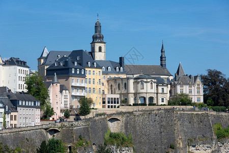 卢森堡市大公国首府旧城景象图片