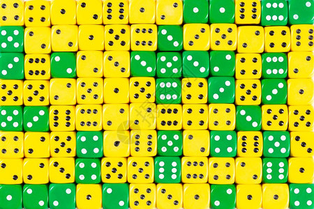 140随机订购绿色和黄骰子的背景随机订购绿色和黄骰子的背景图片