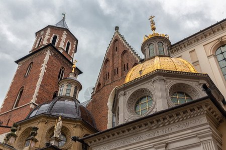 波兰克拉科夫的王室城堡和大教堂波兰克拉科夫的王室城堡和大教堂图片