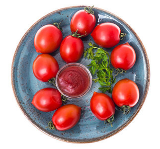 红熟番茄沙拉碗白色背景工作室照片顶层图片