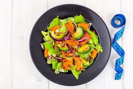 健康饮食生活方式和健康菜单谱概念适当营养蔬菜盘工作室照片健康饮食生活方式适当营养蔬菜盘图片