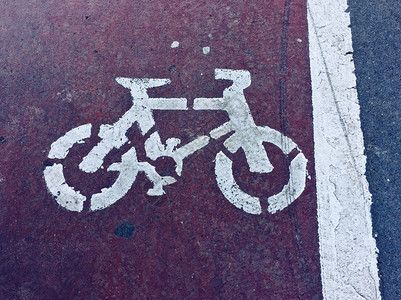 街道路口的自行车交通标志信号图片