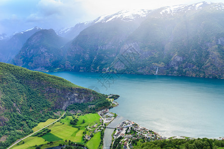 旅游和风景自然观从Stegastein角度看图象奥兰山谷和海湾的景象挪威斯堪的纳维亚图片