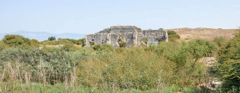 2017年8月22日土耳其艾丁迪迪姆米莱图斯古希腊城罗马浴场遗址的外部高分辨率全景图土耳其艾丁迪迪姆米莱图斯古希腊城图片