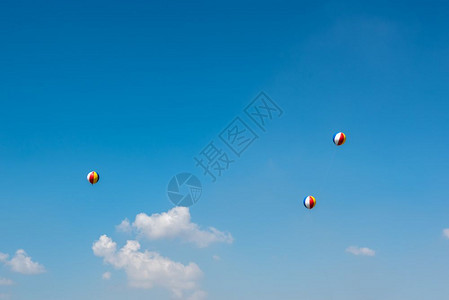 与蓝色天空对齐复制间用于编辑与蓝色天空对齐复制间与蓝色天空对齐复制间图片