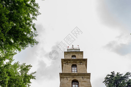 蓝天背景土耳其布尔萨历史大象钟塔景有蓝天背景历史大象钟塔景图片