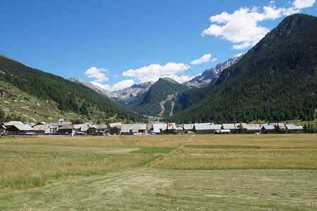 克耶拉斯地区公园村图片