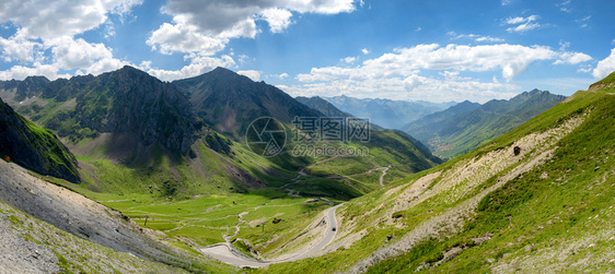 比利牛斯山脉的图马莱特上校风景图片