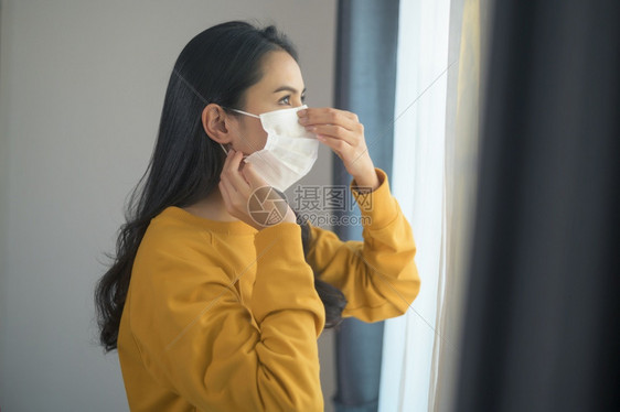 戴好医用面具做好防范图片