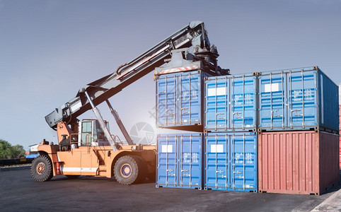 集装箱货出口工业图片