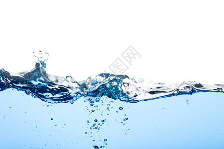 液态上抽象的干净流程波纹表面浅蓝色水浪带有气泡和一点水下喷溅制片厂拍摄孤立在白色背景上背景图片