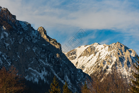 霍希斯瓦布山脉和平景奥地利施蒂里亚伯尔特旅游目的地格鲁纳湖冬季特拉戈斯旅游点霍希瓦布岛石灰阿尔卑斯霍希瓦布山脉和平景冬季图片