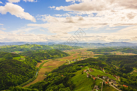 奥地利葡萄园景观奥地利南施蒂里亚的莱布尼茨地区葡萄酒国南部莱布尼茨地区托斯卡纳等地和著名旅游点背景