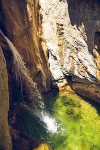 旅游点奥地利施蒂里亚的旅游目地沿山流Mixnitz瀑布通道旅游点图片