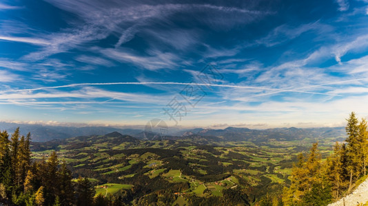从格拉茨的Schockl山景格拉茨施蒂里亚的旅游点奥地利的景格拉茨Schockl山景格拉茨的旅游点图片