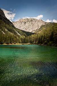 奥地利绿湖夏季旅游景点奥地利绿湖夏季旅游景点图片