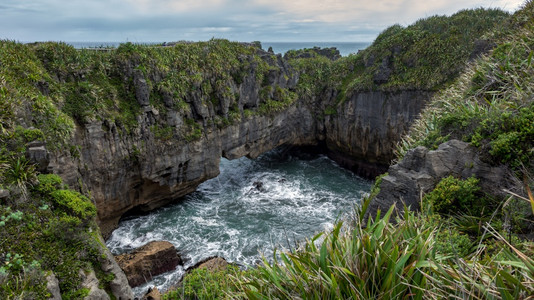 Punakaiki附近的煎饼岩图片