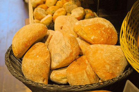 面包用面粉和水做成的面团烘焙食品面包烘焙食品图片