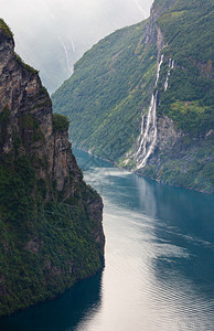 GeirangerFjord诺尔格和瀑布七姐妹的上述观点图片