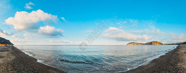 美丽的蒂勒亨尼亚海滨岸景观意大利萨莱诺塞林托和瓦洛迪亚诺公园图片