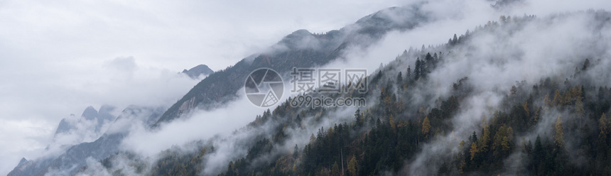 奥地利LienzerDolomitenAlps和平的图片旅行季节自然和乡村美貌概念场景图片