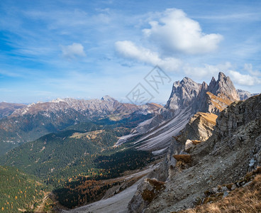 摄影秋天阿尔卑斯山景著名的意大利多洛米特斯塞达巨石SassRigaisSudtirol意大利美丽的旅游季节和自然美貌概念场景图片