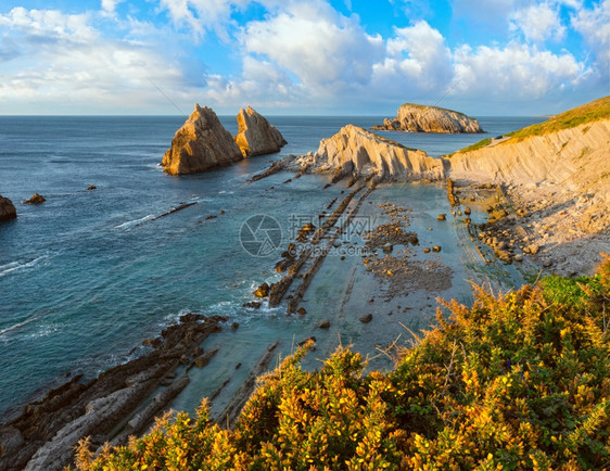 AnniaBeach西班牙大洋晚间海岸风景图片