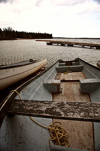 Herb湖登陆海滨码头渔船图片