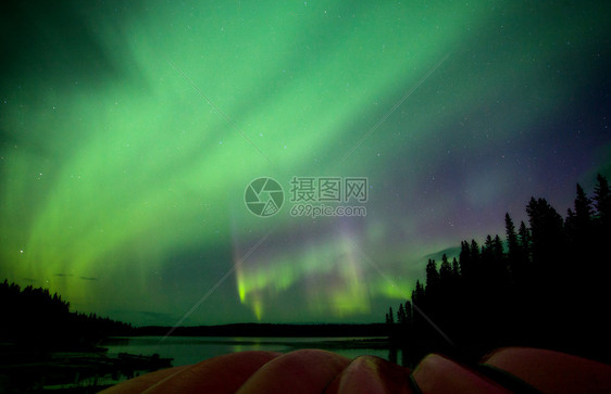 加拿大北部灯光加拿大萨斯喀彻温北华克苏伊Aurora图片