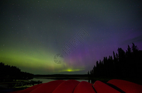 加拿大北部灯光加拿大萨斯喀彻温北华克苏伊Aurora图片