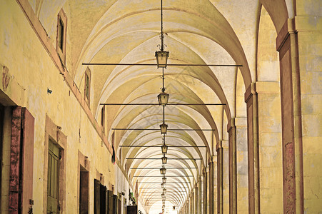 意大利中世纪城市建筑金库天花板图片