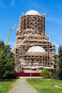 莫斯科Koptevo区Trimythous主教的圣斯皮里顿登正统寺庙塔的建造图片