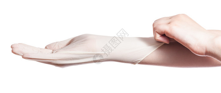 女手掌的剖面图在另一只手上佩戴乳胶套在白色背景上孤立图片