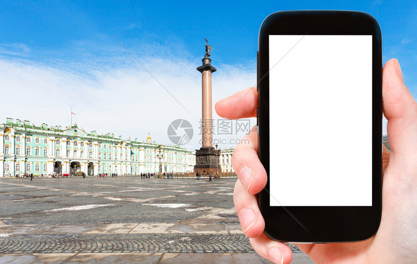 旅行概念3月圣彼得堡市宫广场3月用智能手机拍摄的旅游照片带空白广告位置的剪切屏图片