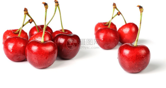 浆果白色背景上多汁的红樱桃白色饮食图片