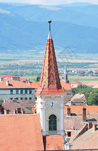罗马尼亚锡比乌市改造了教堂塔建筑工程改革宗城市屋顶图片