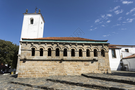 多莫斯视窗结构体葡萄牙布拉甘卡的多穆斯市罗曼塞克人建筑图片