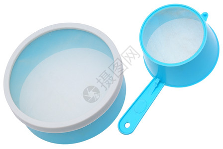 曲线圆圈蓝色的厨房餐具白色背景的筛子图片