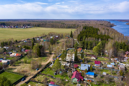 埃戈里从俄罗斯Ivanovo地区一个大森林和UvodskoyeReservacir伊万诺沃乌茨科耶图片