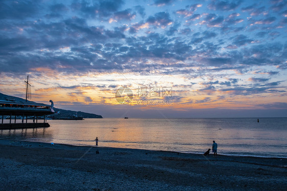 海边落日风光图片