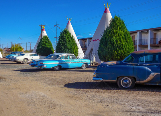 翼万路线帐篷6号公路上亚利桑那州霍尔布鲁克的Wingwam汽车旅馆和老爷图片