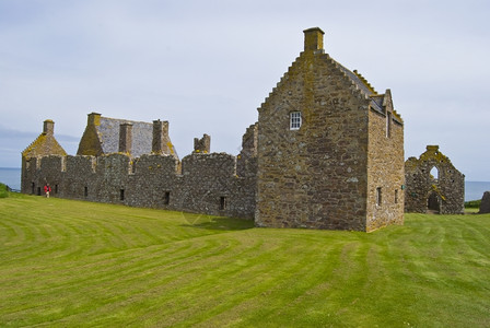 苏格兰的邓诺塔城堡有名建造老的废墟图片