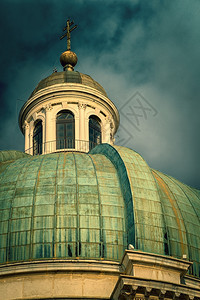 意大利语巴洛克教堂的圆顶艾塔冲天炉图片