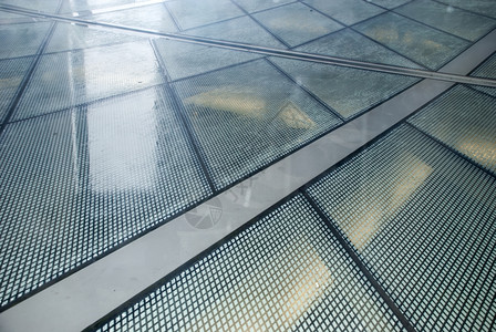 荷兰海牙新巴比伦办公室玻璃地板荷兰海牙5地面灯光现代的图片