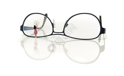 清洁眼镜世界小迷你女神代表清洁眼镜小女人的模样白色的蓝数字图片